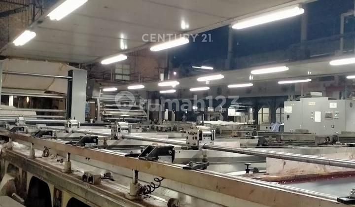 Gudang Pabrik di Area Nanjung Kawasan Industri