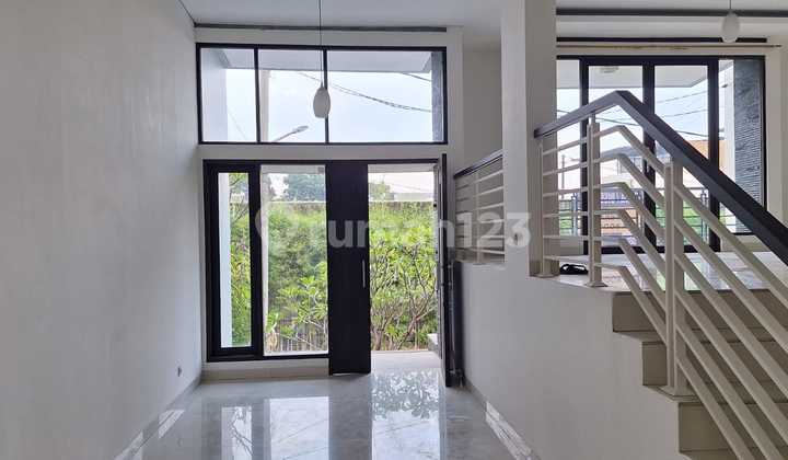 Jual Rumah Minimalis Siap Huni Pusat Kota Bandung 2
