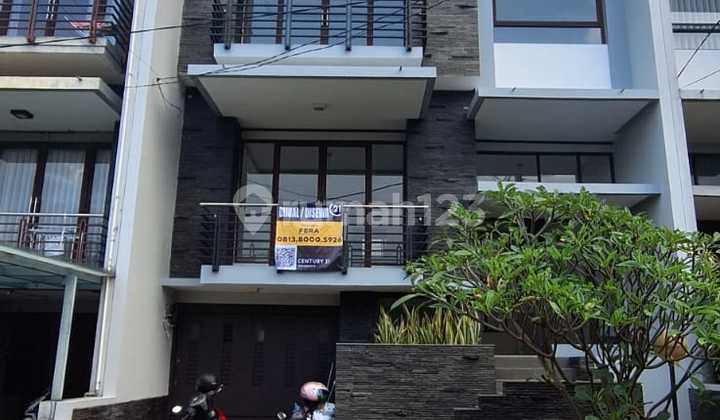 Jual Rumah Minimalis Siap Huni Pusat Kota Bandung 1