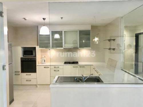 Apartemen Somerset Permata Hijau Jakarta Selatan 3 Kamar Tidur Furnished 2