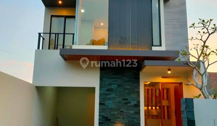 RUMAH PREMIUM MEWAH KONTEMPORER DI JL KALIURANG KM 12.  2