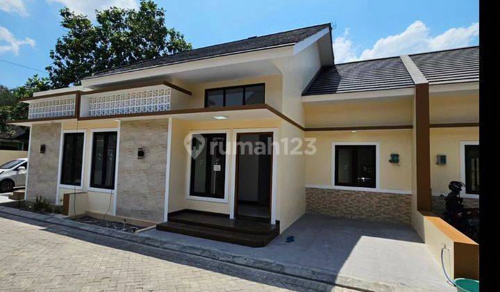 RUMAH CANTIK MINIMALIS CLUSTER PURWOMARTANI. DEKAT SWALAYAN PAMELA 1