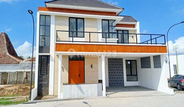 RUMAH 2 LANTAI MEWAH PERUM ONE GATE DEKAT BUDIMULIA TAJEM, MAGUWO 1