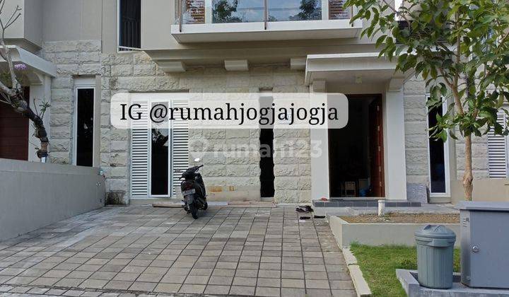 Turun Harga. RUMAH MEWAH FURNISHED PERUM GRAND MUTIARA JL WATES KM 8 JOGJA 1