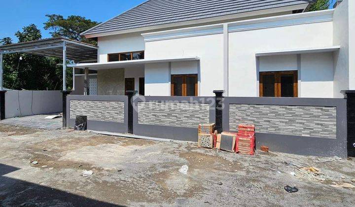 RUMAH GEDE HARGA MIRING CLUSTER TIMUR UII. DEKAT PASAR JANGKANG 2