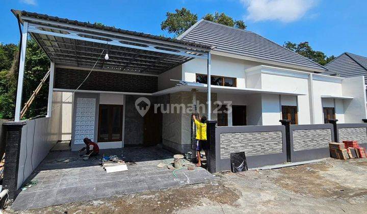 RUMAH GEDE HARGA MIRING CLUSTER TIMUR UII. DEKAT PASAR JANGKANG 1