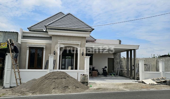 Rumah Strategis Pinggir Jalan Raya Dekat Pasar Jangkang. Jl Kaliurang Km 12 Ke Timur 2