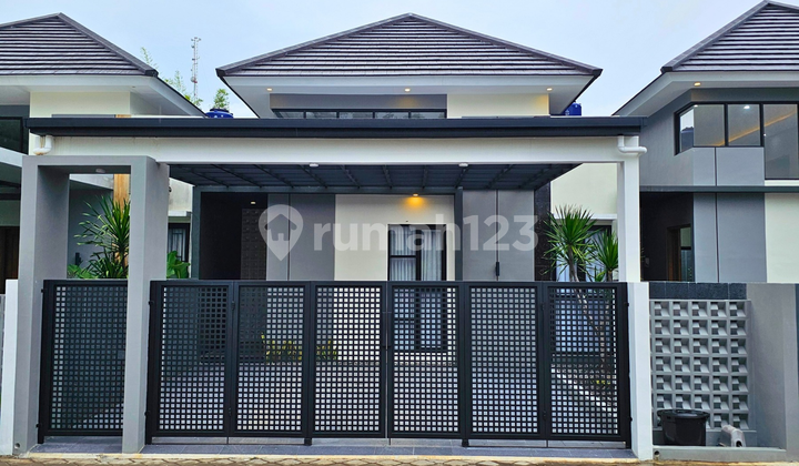 Rumah Mewah Modern Ceiling Tinggi Cluster Dekat Kampus Uii Jl Kaliurang Km 13 Rumah Mewah Modern Ceiling Tinggi Cluster Dekat Kampus Uii Jl Kaliurang Km 13