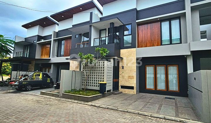 Dekat Ugm, Al Azhar: Rumah Mewah Premium Perum Elit Jl Kaliurang Km 8 Dekat Ugm, Al Azhar: Rumah Mewah Premium Perum Elit Jl Kaliurang Km 8