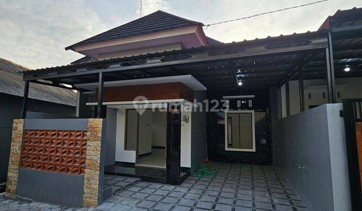Rumah Modern Cluster One Gate Dekat Sd Model & Stadion Maguwoharjo 1