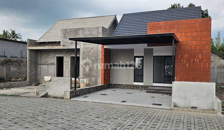 Rumah Cluster One Gate Cebongan Dekat Jombor & Jogja City Mall 2