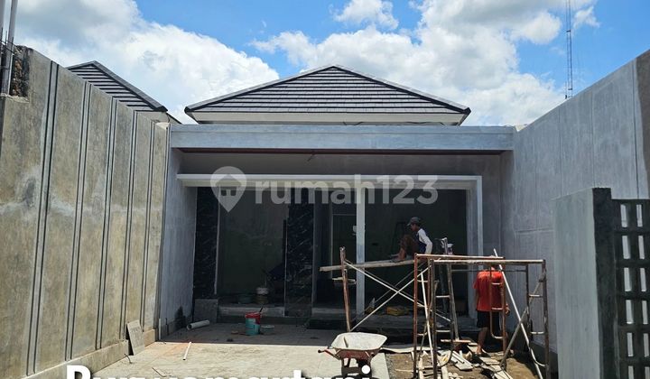 Affordable Large House Near Pamela Purwomartani Supermarket Jogja 1