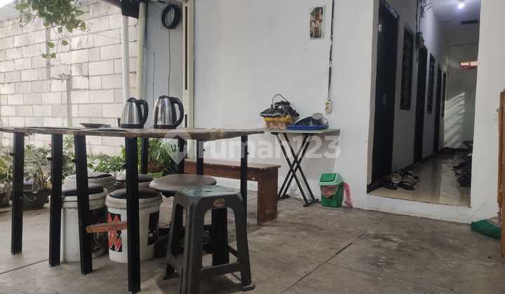 Rumah kos Eksklusif 2 lantai sangat strategis di Ampera Jaksel