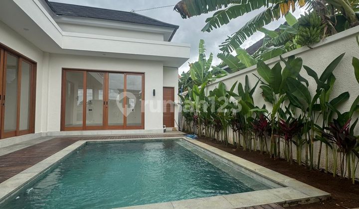 Unfurnished Villa 2 Bedroom Bumbak Area 