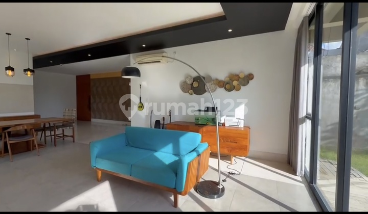 Semi Villa River View House at Gumicik Beach