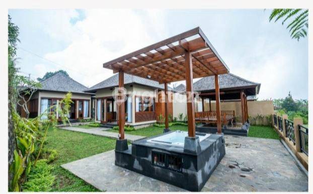 Balinese style villa ready fully furnished with jacuzzi facilities in Munduk Bedugul 1