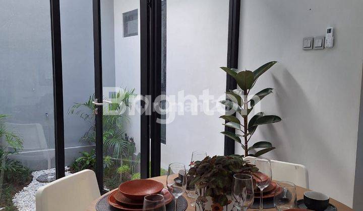 Rumah Semi Villa dekat Pantai Kedungu 1