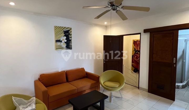 Beautiful 2 Bedroom House For Rent in Sunset Road Area