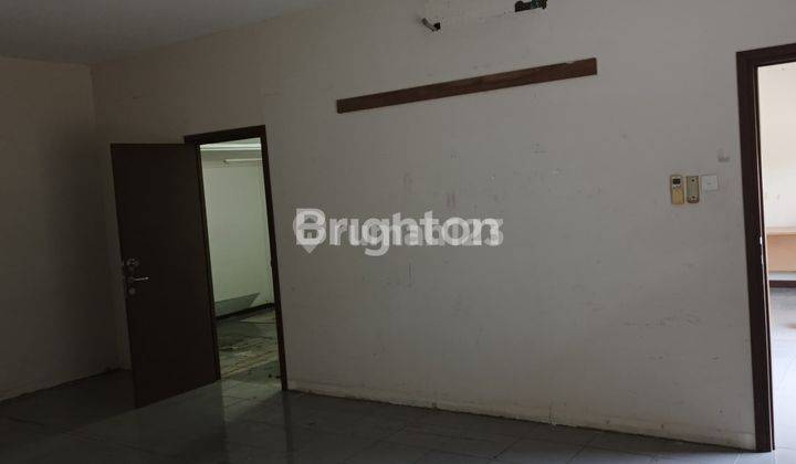 BANGUNAN EX GUDANG AREA KUTA 2