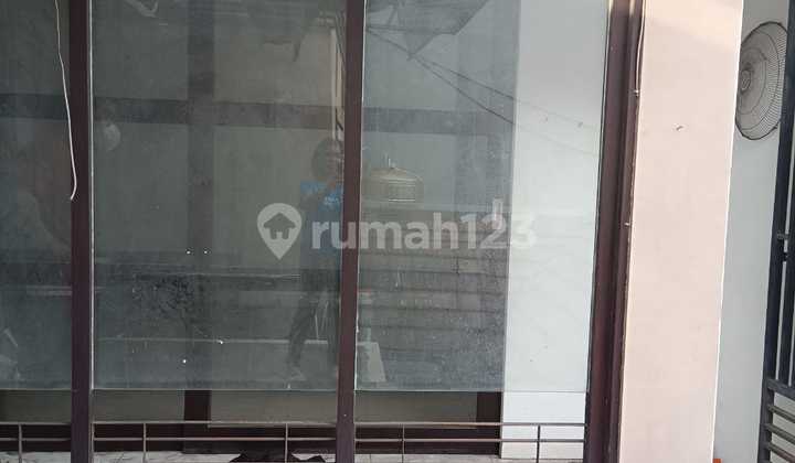 Ruko 1 1/2 Storey Main Road Tukad Batanghari 2