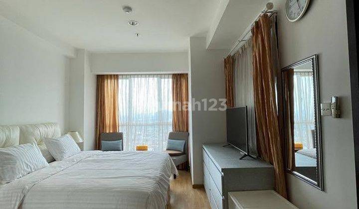 Gandaria Heights Apartment 3 BR Loft Furnished 2