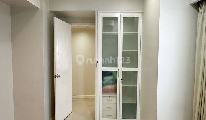 kamar tidur kondominium taman anggrek furnish interior