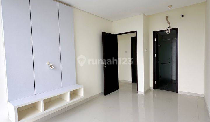 Jual Rugi Apartment Lexington 2 BR Private Lift Baru  2