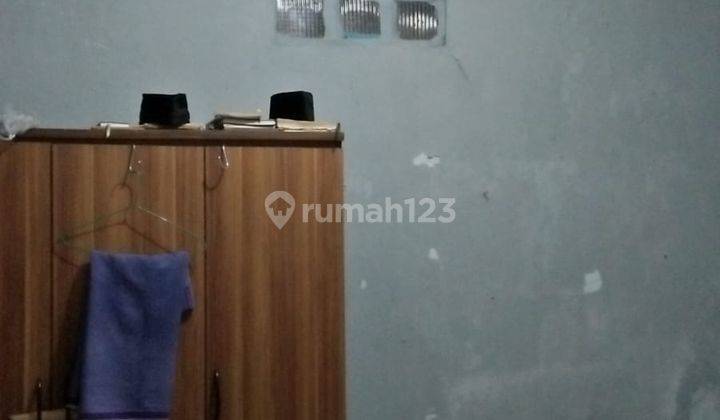  Rumah Bebas Banjir Unfurnished Bagus SHM - Sertifikat Hak Milik di Jalan warga indah , Larangan 2