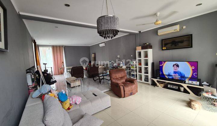 Rumah Bagus Siap Huni Dalam Cluster Semi Furnished Shm - Sertifikat Hak Milik Di Bintaro, Bintaro 2