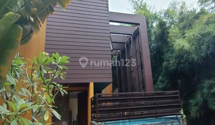 Dijual Rumah Lokasi Strategis Dekat Sekolahan Dan Rumah Sakit Unfurnished Bagus SHM - Sertifikat Hak Milik di Kemang Selatan Jakarta Selatan, Kemang 1