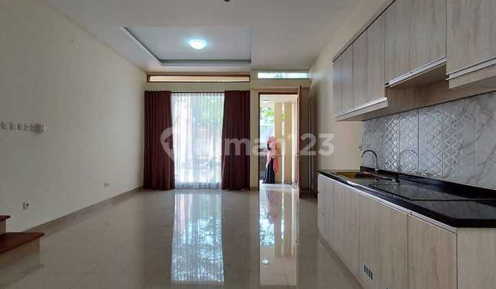 Rumah Bagus Siap Huni Shm Di Jl. Kampung Utan No. 54, Rengas, Ciputat Timur, Kota Tangerang Selatan, Banten, Indonesia, 15412, Pondok Ranji Dekat Stasiun Krl Pondok Ranji. Sekolah Dan Pasar 2