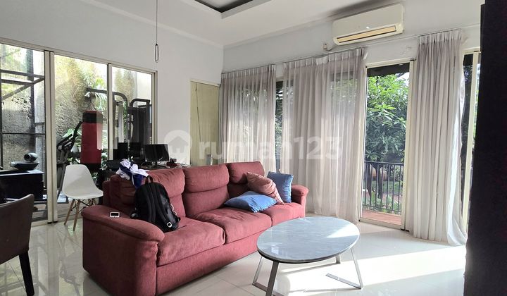 Rumah Bagus Siap Huni Dekat Sekolah Kampus Fresh Market Bintaro SHM di Bintaro Rumah Bagus Siap Huni Dekat Sekolah Kampus Fresh Market Bintaro SHM di Bintaro