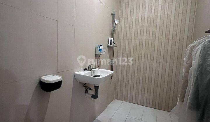 Dijual Cepat Murah Rumah 2 Lantai Bagus Furnished SHM di Bintaro Sektor 2, Tangerang Selatan 2