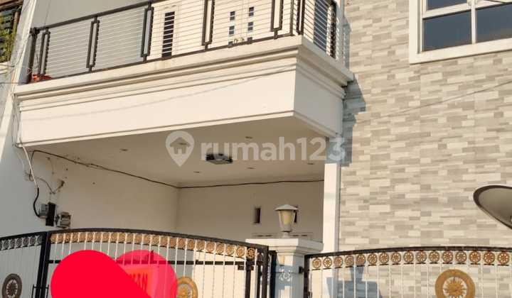 Rumah Cantik Dalam Cluster Aman & Bebas Banjr Rumah Cantik Dalam Cluster Aman & Bebas Banjr