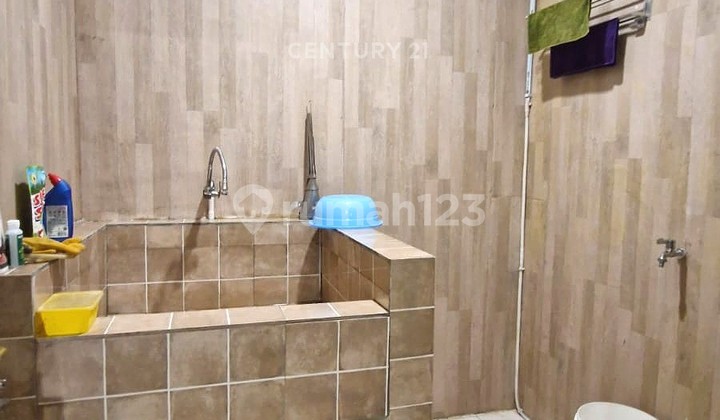 Dijual Rumah di Pinggir Jalan + Mesin Packing di Setu Bekasi 2