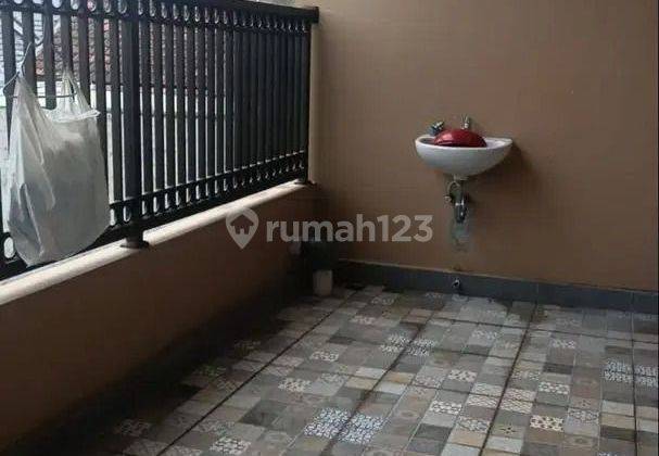 Jual rumah 2 lantai di Komplek Islamic Village, Tangerang 2