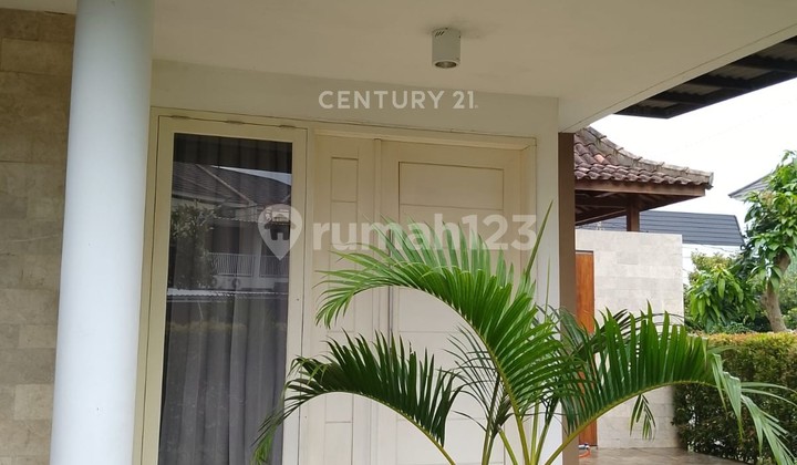 Two-Storey Boarding House with Swimming Pool Pondok Cilegon Indah 2