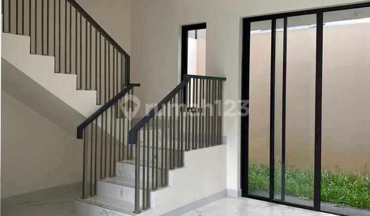 Rumah 3 Lantai, Cluster Semayang Asya - Langsung Huni Rumah 3 Lantai, Cluster Semayang Asya - Langsung Huni