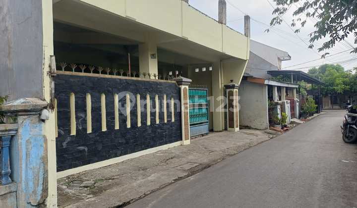 Rumah Besar 2 Lantai Rawalumbu - 3 Menit ke Tol Bekasi Timur