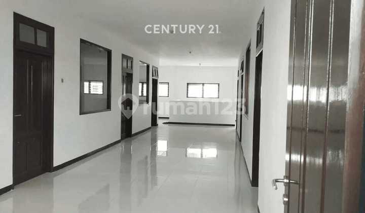 Gedung Ex Bank 3 Lantai di Sunter, Jakarta Utara - Cocok Kantor & Usaha | 12 Ruangan