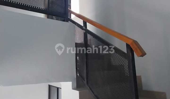 Rumah 2 lantai Siap Huni di Grand West Residence, Perwira, Bekasi Utara