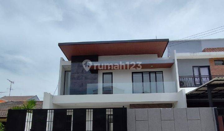 Rumah 2 Lantai Baru Unfurnished SHM di Manyar Dekat Kertajaya Pakuwon Cuty 1