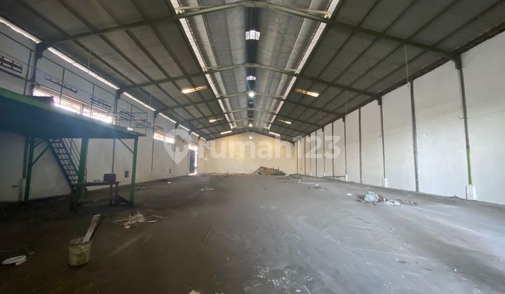 Gudang SHM Siap Pakai di Osowilangun Permai Dekat Margomulyo