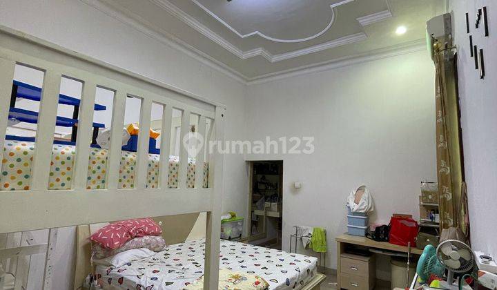 Rumah 2 Lantai Bagus Araya 2 Surabaya Dekat Pakuwon City 2