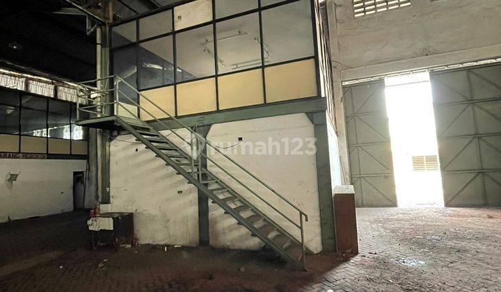 Dijual Gudang Margomulyo Permai Langka Terdepan, Bebas Banjir