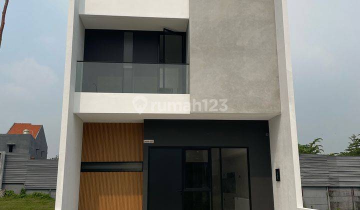 Rumah Baru Siap Huni Modern Mininalis 2,5lantai Di Citraland  1