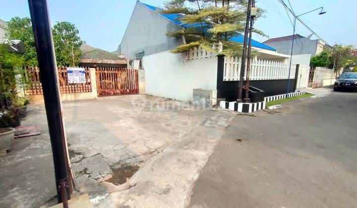 Rumah SHM Hitung Tanah di Kris Kencana Belakang Ciputra World 2