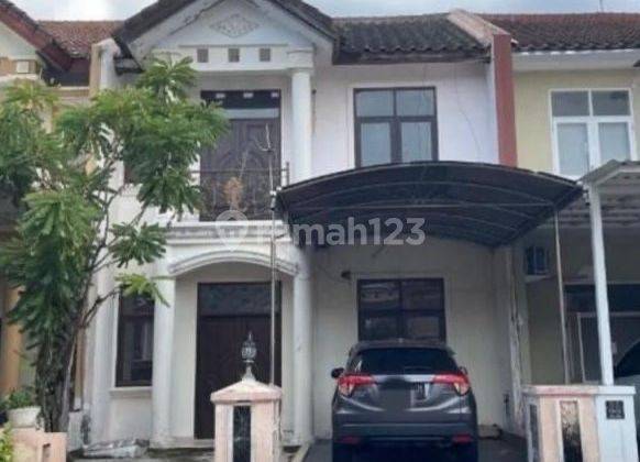 Rumah Pakuwon City Sorento Lebar 7 Meter Row 5 Mobil Luas 1