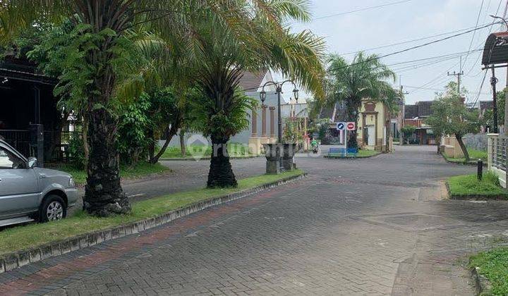 Rumah 2 Lantai di Puri Safira siap Huni Terawat Sidoarjo 2