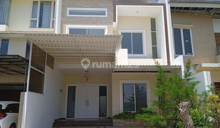 Rumah 2 Lantai Bagus HGB di Imeperial Palm Beach Pakuwon City 1